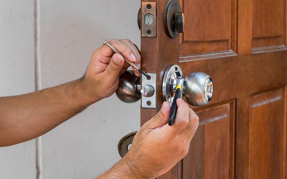 tarif serrurier ouverture de porte Issy-les-Moulineaux